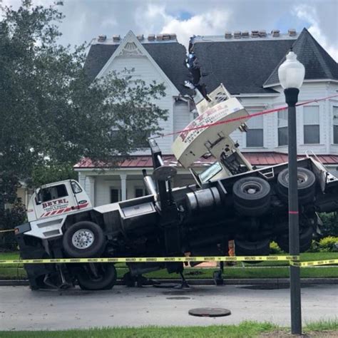 Franklin Fire Department responds after crane falls onto home